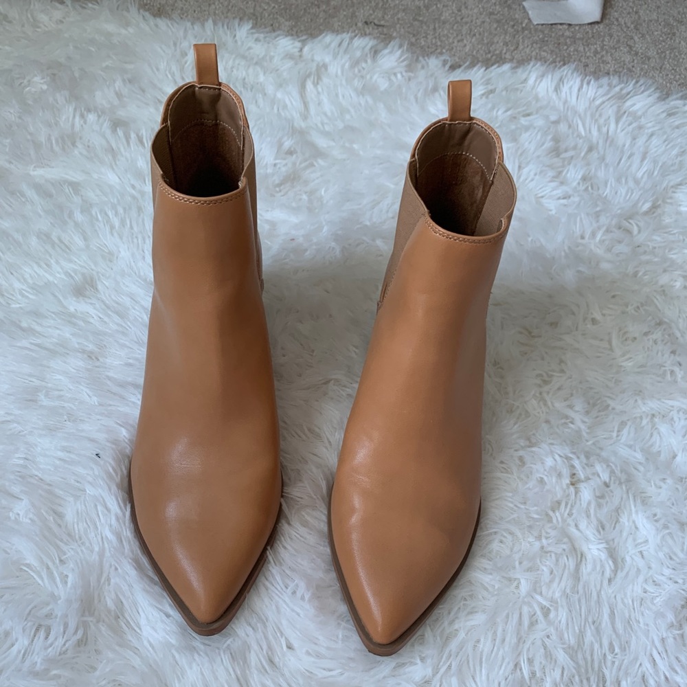 Camel Booties